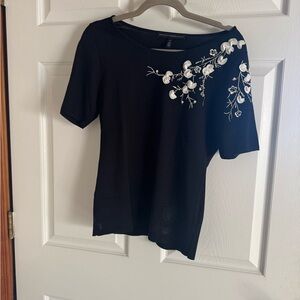 White House Black Market Floral Embroidered Women's Top